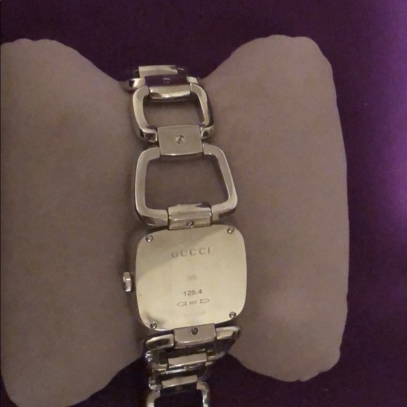 Gucci G Black Diamond Dial Ladies Watch - Picture 2 of 8